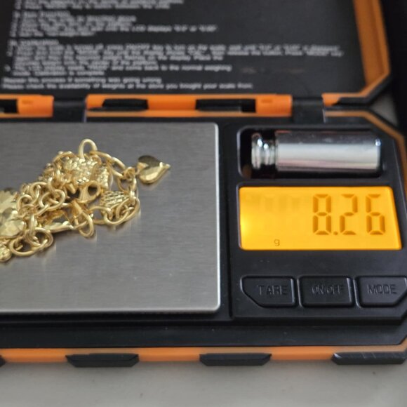 18k gold bracelet with mutiple heart charms Part 1 - Picture 9 of 13